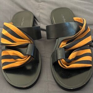 Chic Black and brown Striped Women's Sandals